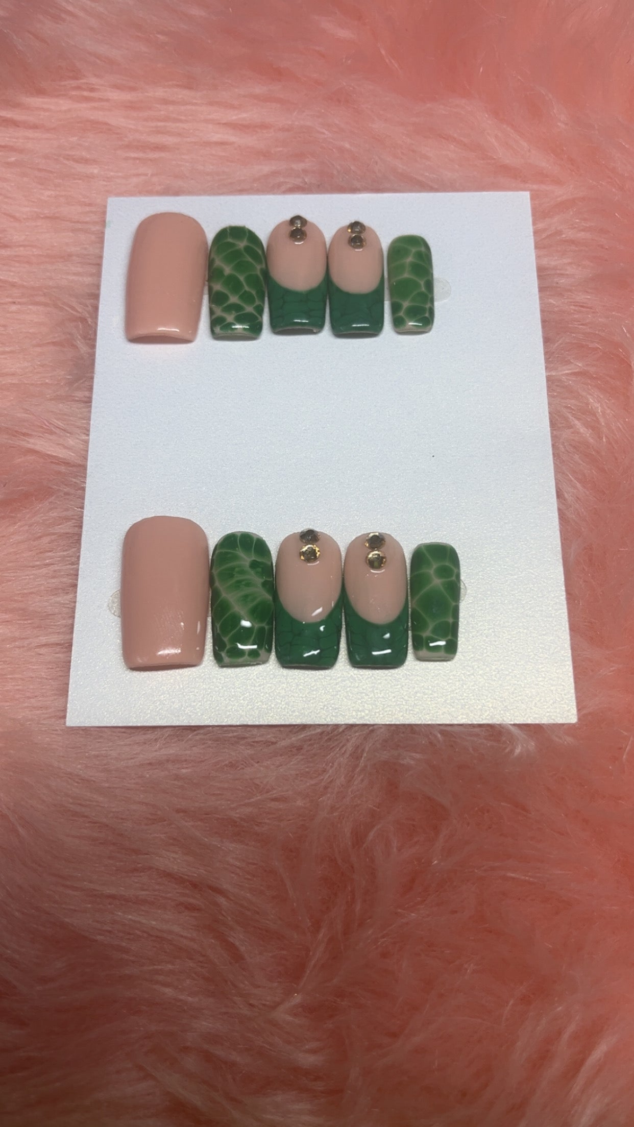 Green apple