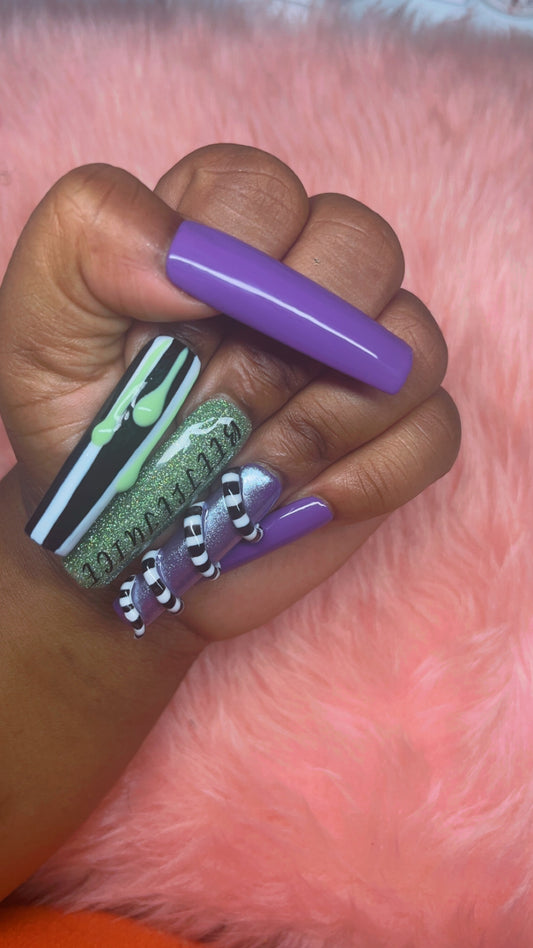 BJ Halloween nails